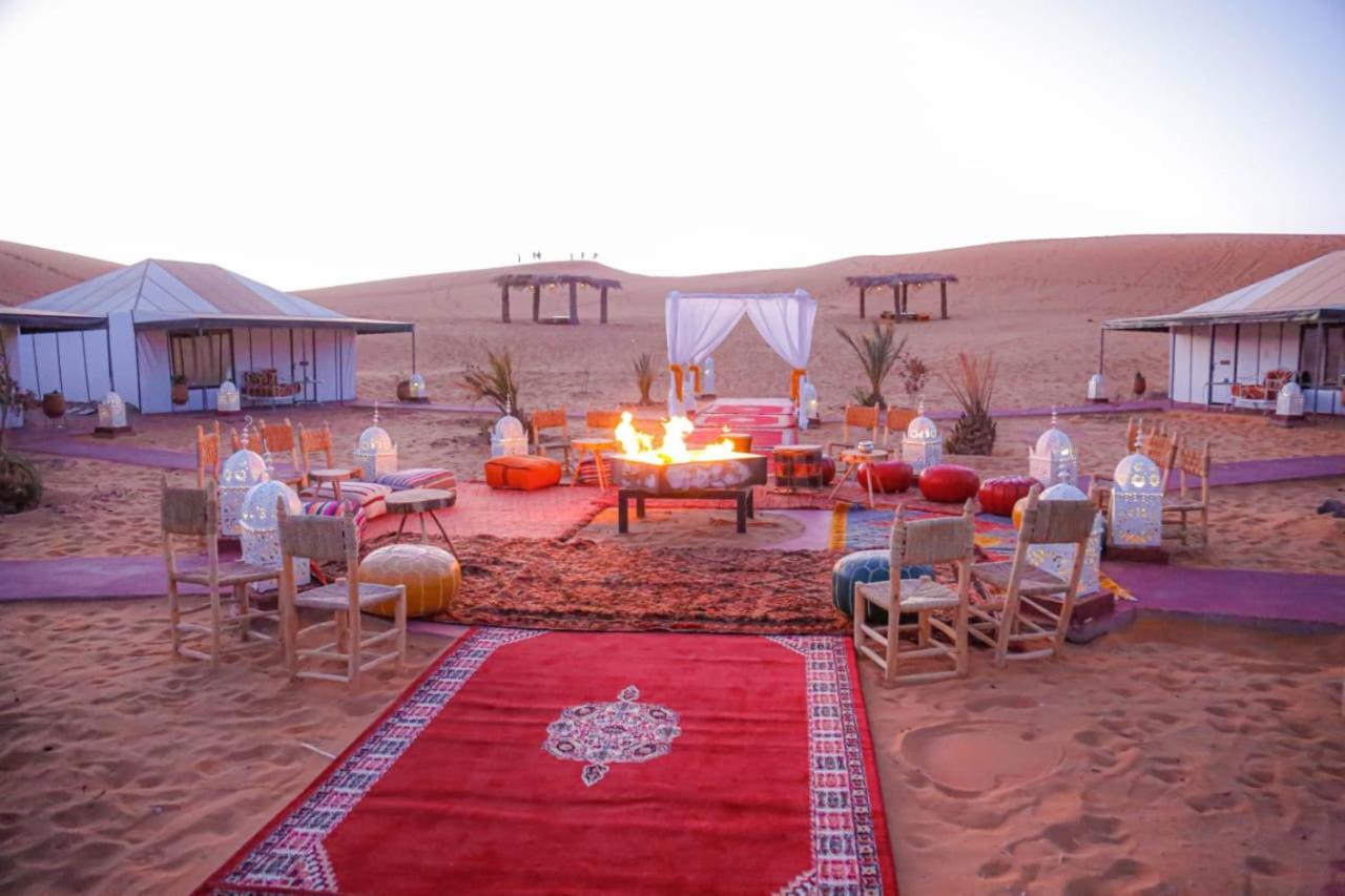 Aladdin Merzouga Camp 외부 사진