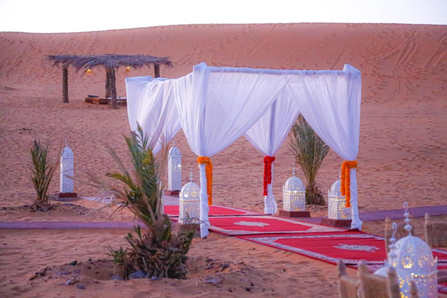 Aladdin Merzouga Camp 외부 사진