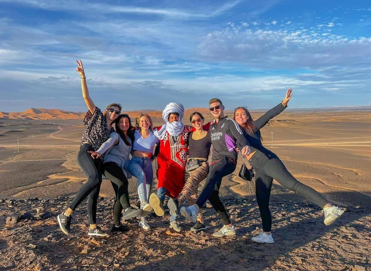Aladdin Merzouga Camp 외부 사진
