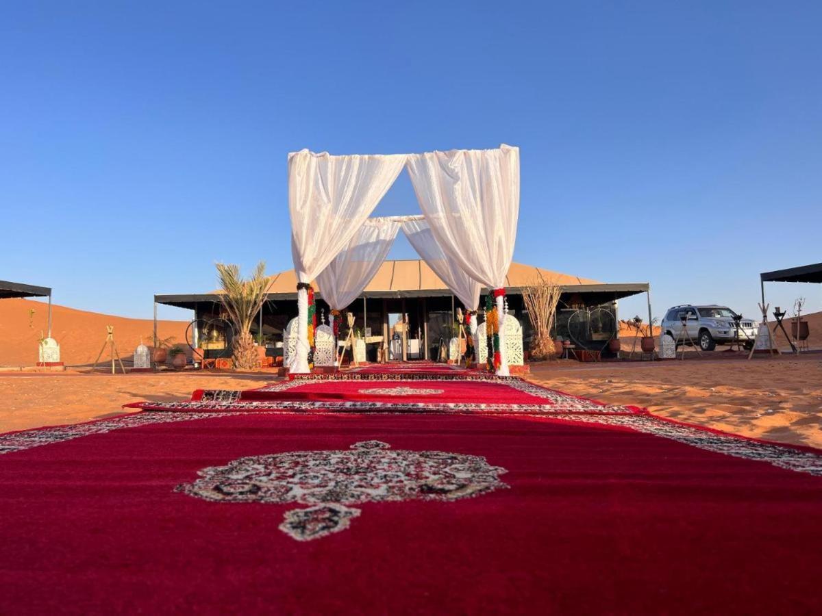 Aladdin Merzouga Camp 외부 사진