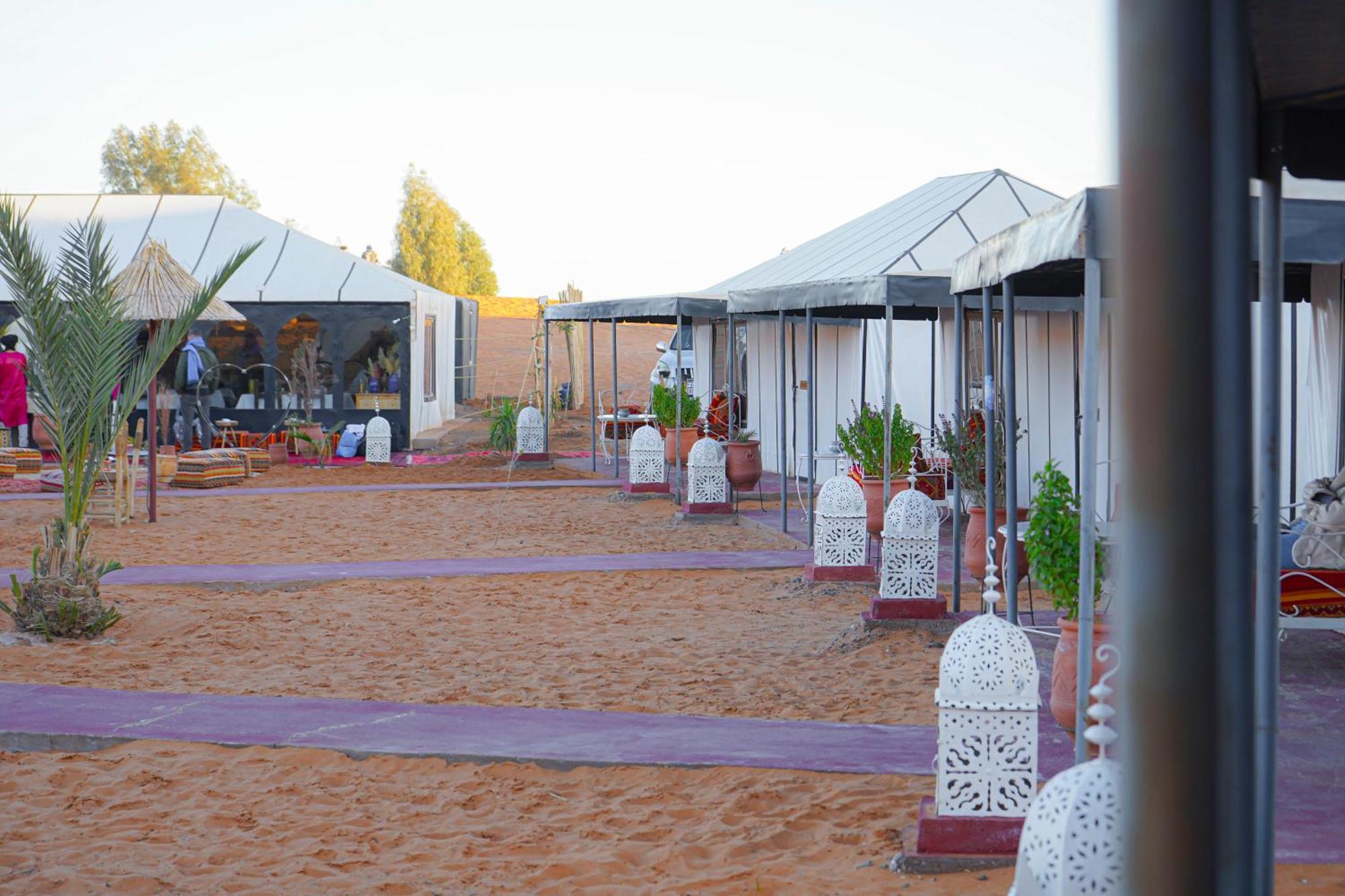 Aladdin Merzouga Camp 외부 사진